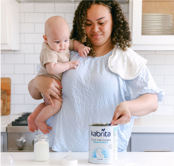 Breastmilk and Formula Feeding Schedule: A Guide for Parents